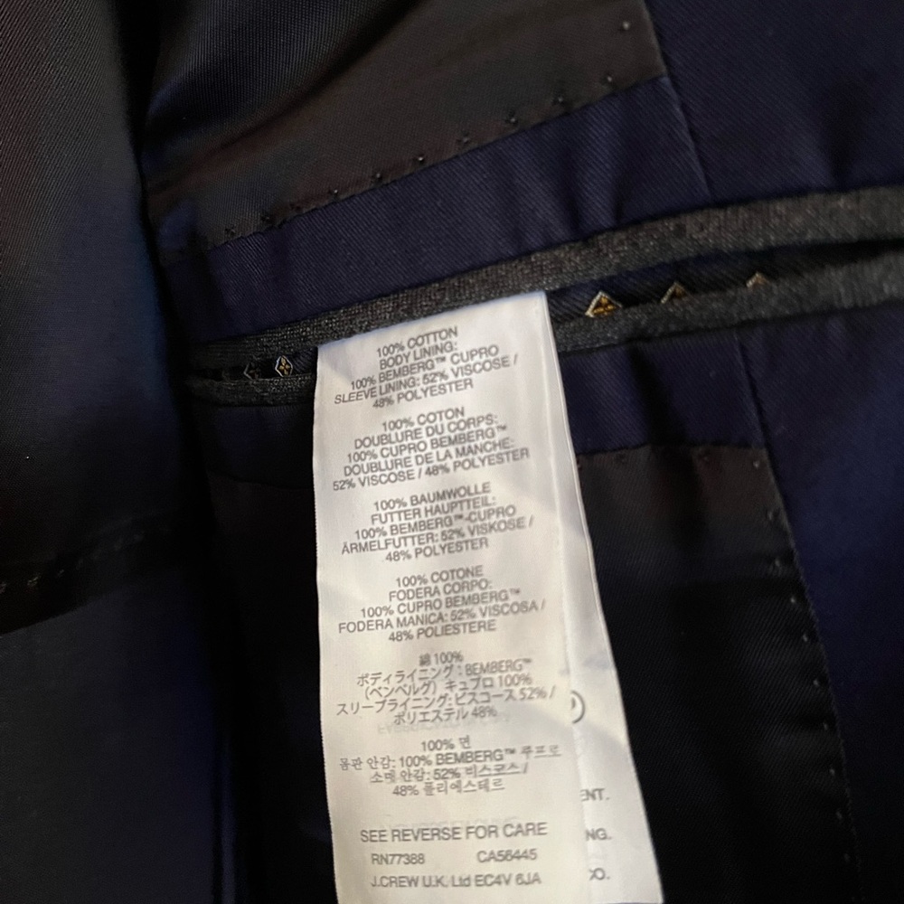 J CREW LUDLOW Navy Blue Suit EUC 44R jacket, 36/32 pants - Picture 5 of 9
